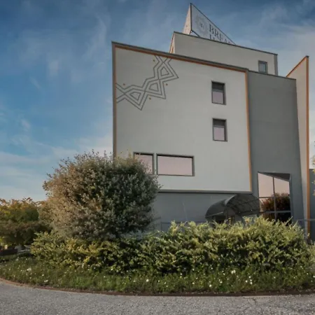 Break ホテル Ospedaletto Lodigiano