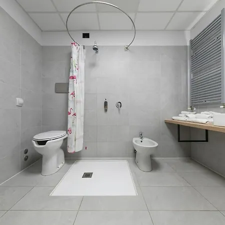 Break Hotel 4*