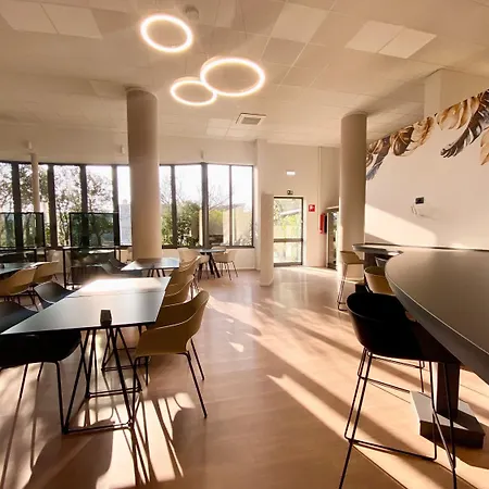 Break Hotel 4*