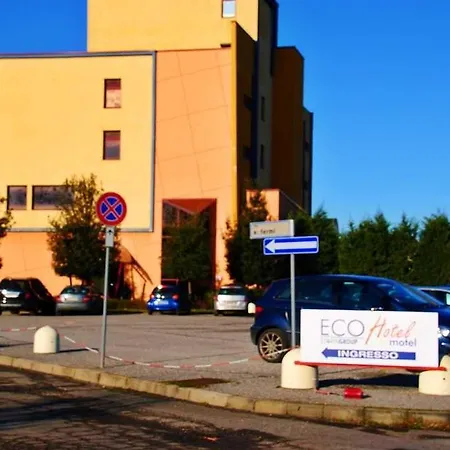 Break Hotel