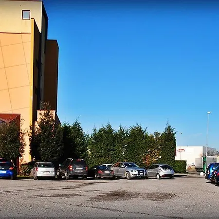 Hotel Break Ospedaletto Lodigiano