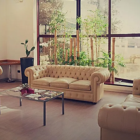 Break Hotel 4*